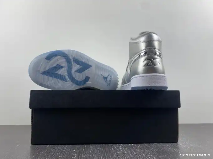 Rep Husky Air FD6815-001 Gift High 1 Giving Jordan Golf 0516